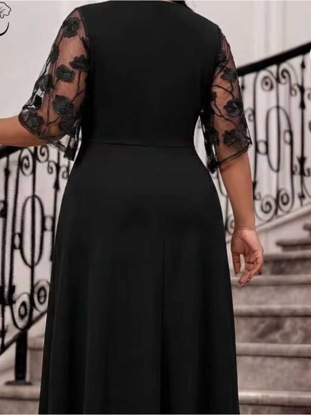 Elegant Black Lace Sleeve Maxi Dress - Picture 7 of 7